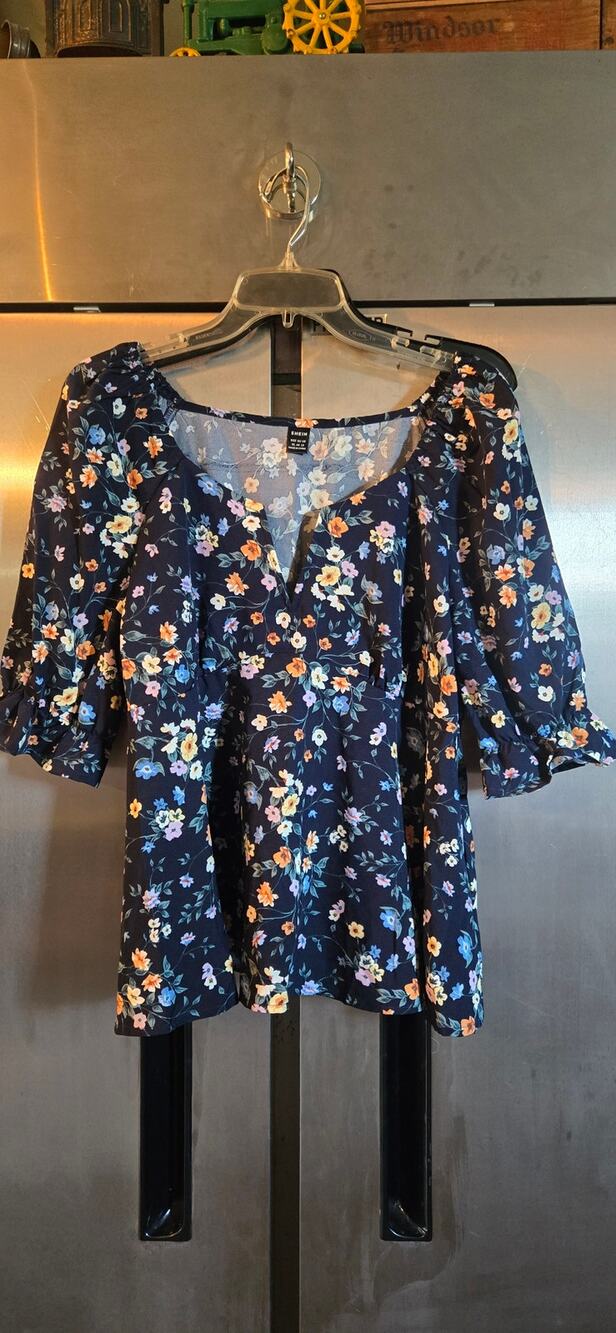 Shein Navy Floral Print V-Neck Flutter Sleeve Top Size XL